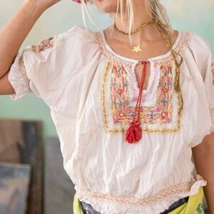 Magnolia Pearl Chrissy Folk Top Embroidery Cotton Ramie Smocked Cream NWT
